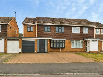 4 bedroom house to rent