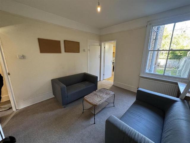 4 bedroom house to rent