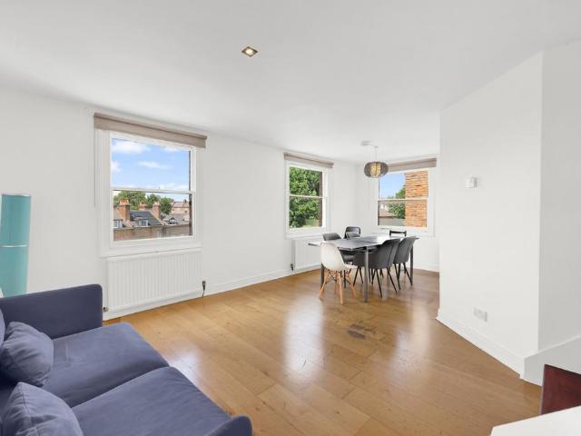 2 bedroom house to rent