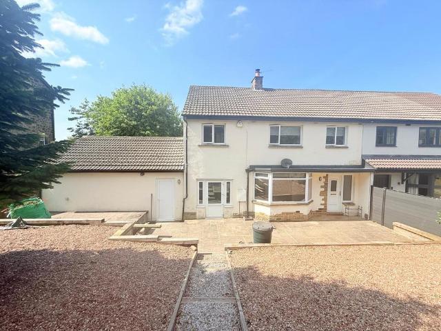 4 bedroom house to rent