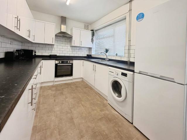 4 bedroom House To Rent