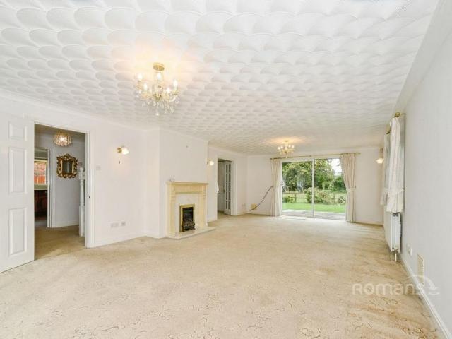 4 bedroom house to rent