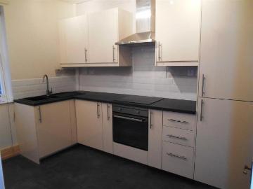 4 bedroom house to rent