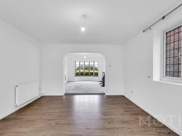 4 bedroom house to rent