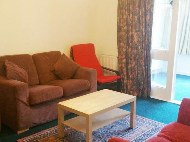 4 bedroom house to rent