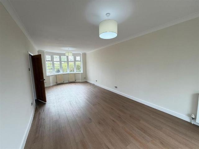 4 bedroom house to rent