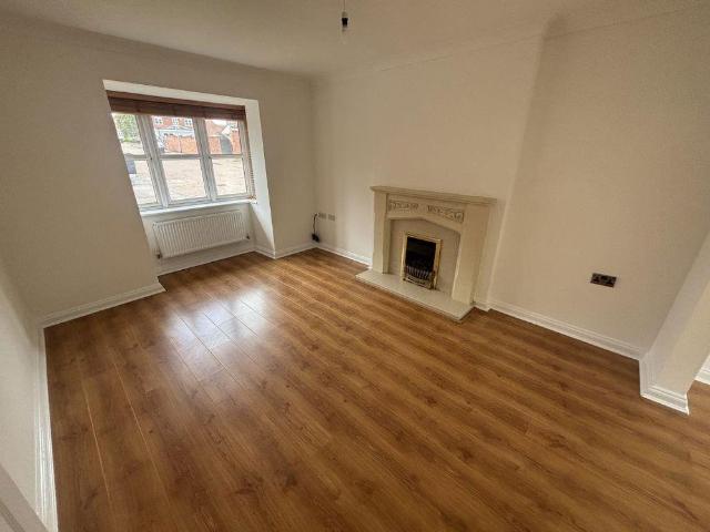 4 bedroom house to rent