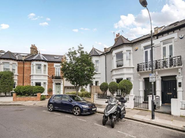 4 bedroom house to rent