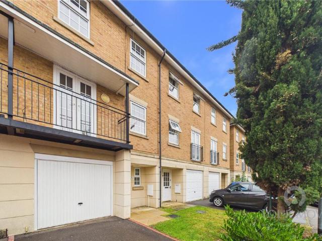 4 bedroom house to rent