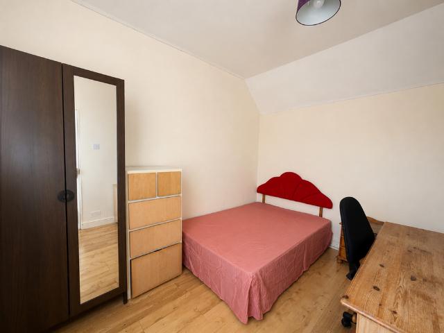 4 bedroom house to rent