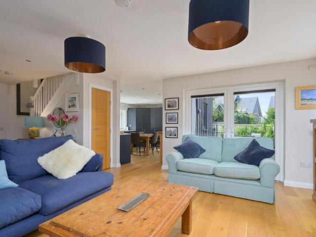 4 bedroom house to rent