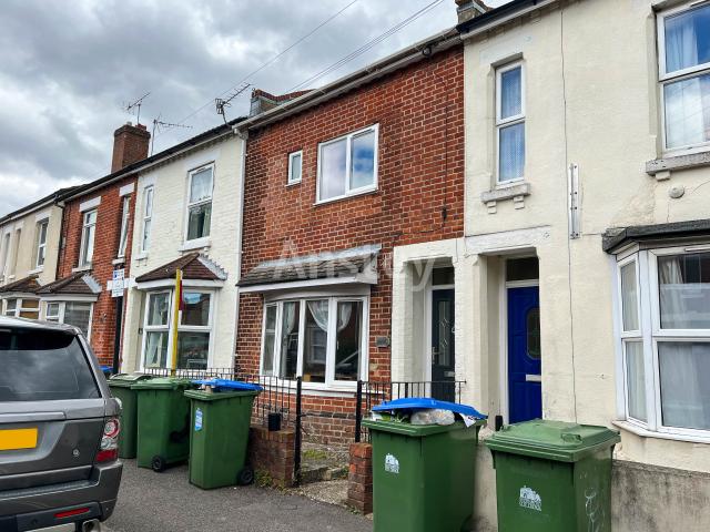 4 bedroom house to rent