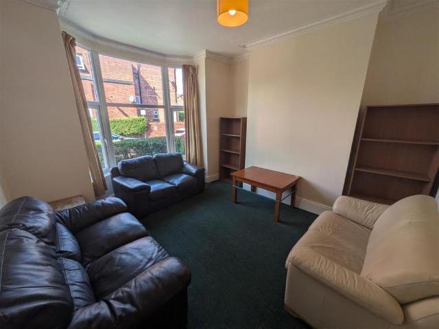 4 bedroom house to rent