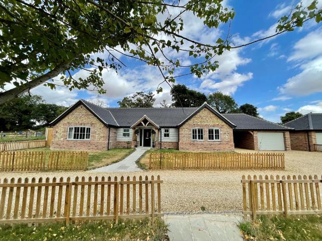 4 bedroom house to rent