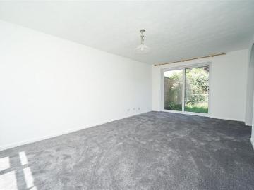 4 bedroom house to rent