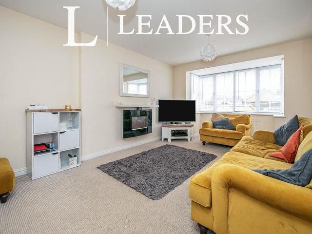 4 bedroom house to rent