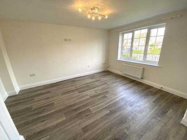 4 bedroom house to rent