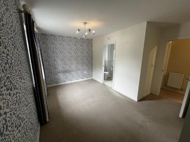 4 bedroom house to rent