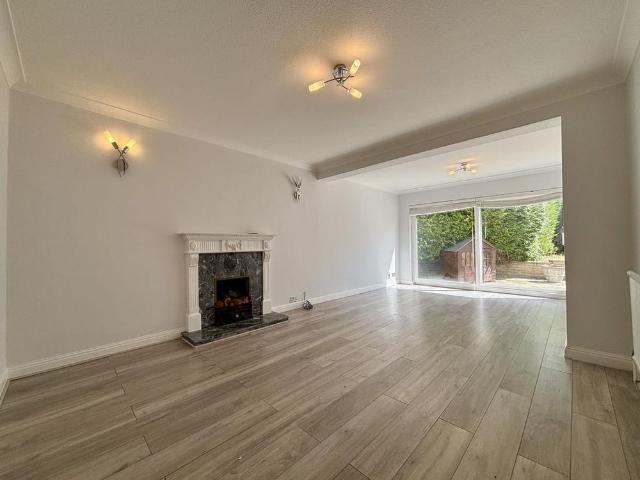 4 bedroom house to rent