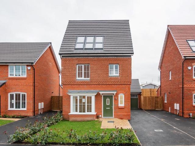 4 bedroom house to rent