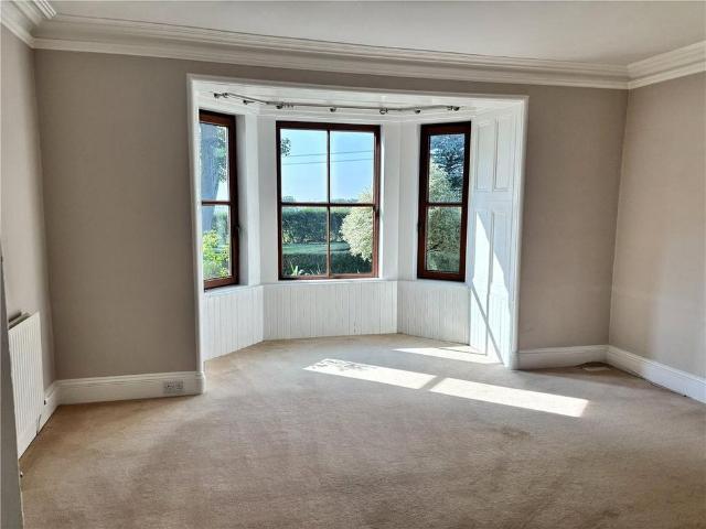4 bedroom house to rent