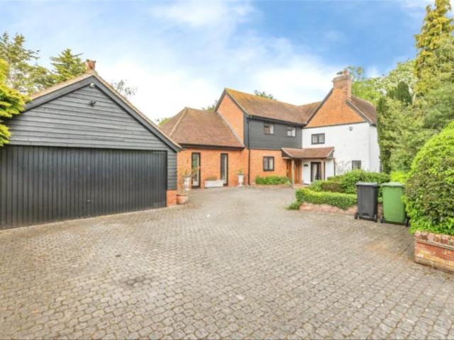 4 bedroom house to rent