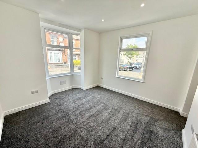 4 bedroom house to rent