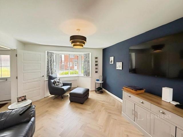 4 bedroom house to rent