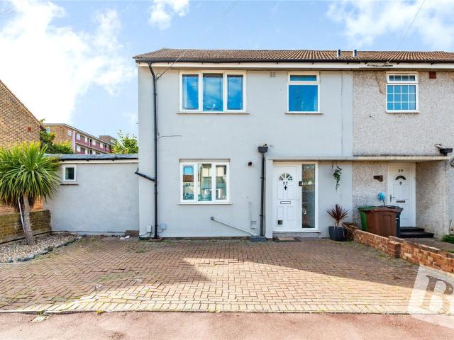 4 bedroom house to rent