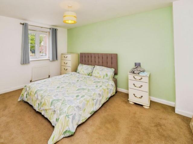 4 bedroom house to rent