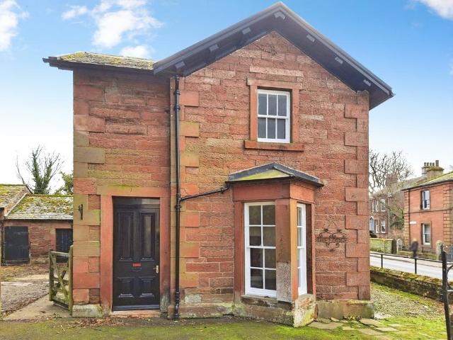 4 bedroom house to rent