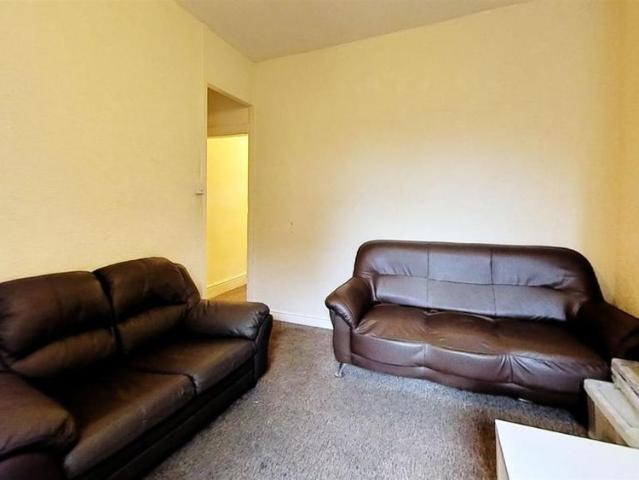 4 bedroom house to rent