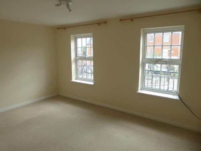 4 bedroom house to rent