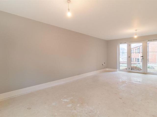 4 bedroom house to rent