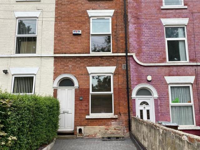 4 bedroom house to rent
