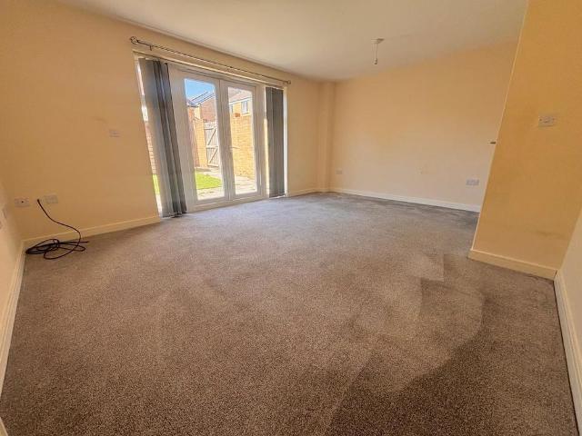 4 bedroom house to rent
