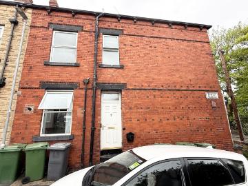 4 bedroom house to rent