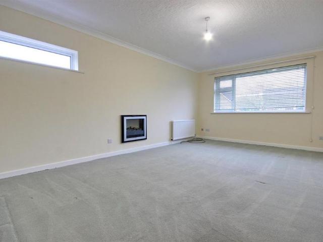 4 bedroom house to rent