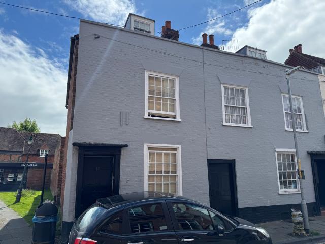 4 bedroom house to rent