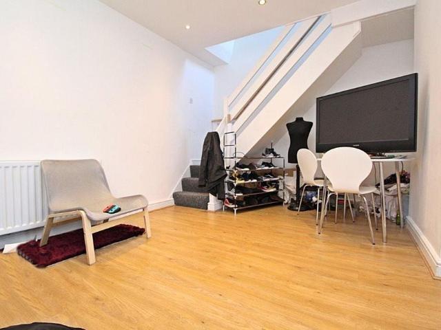 4 bedroom house to rent