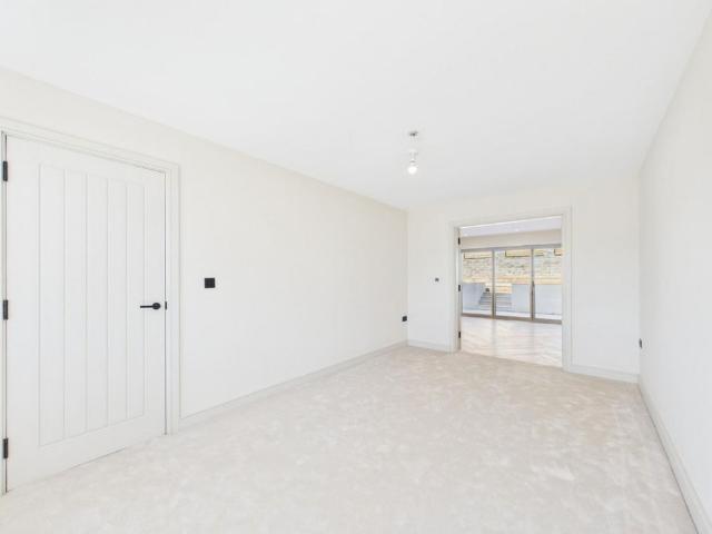 4 bedroom House To Rent