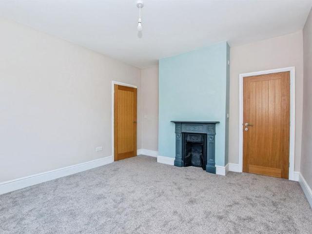 4 bedroom house to rent