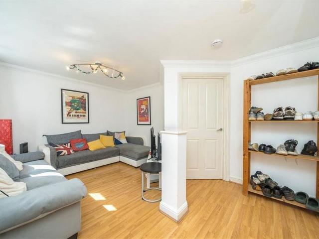 4 bedroom house to rent