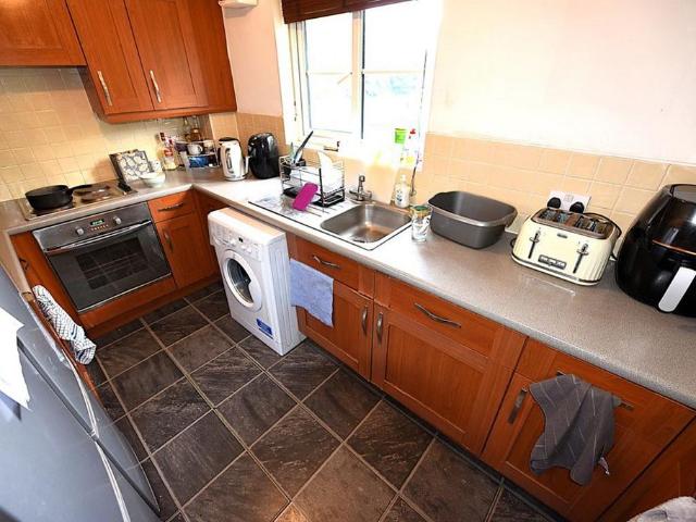4 bedroom house to rent
