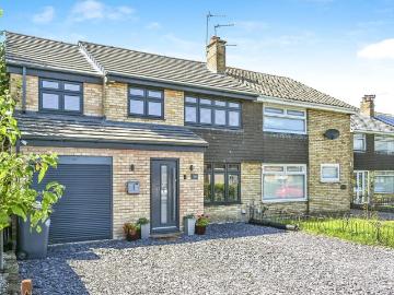 4 bedroom house to rent