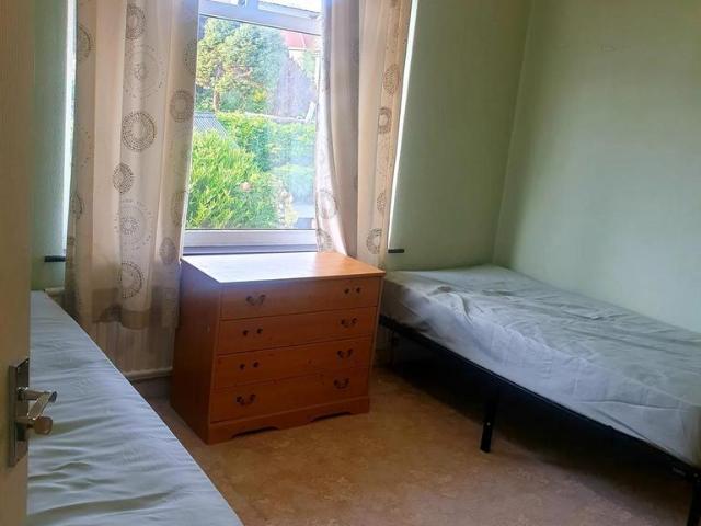 4 bedroom house to rent