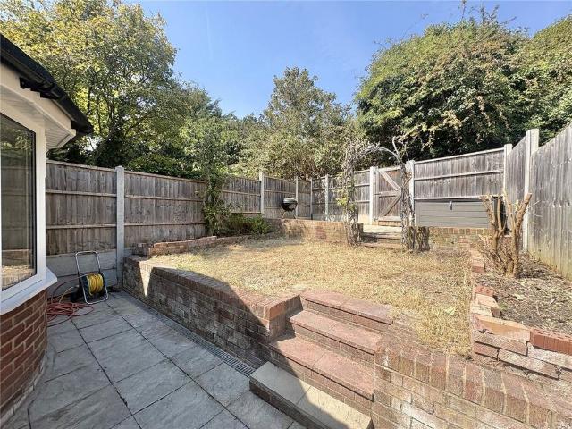 4 bedroom house to rent