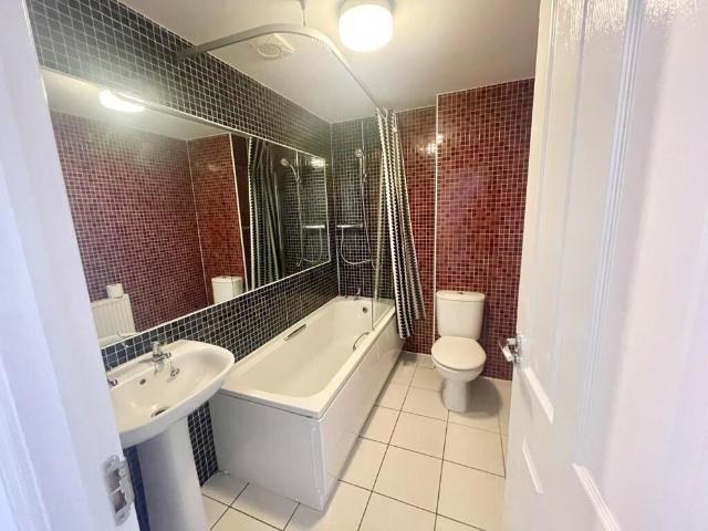 4 bedroom house to rent