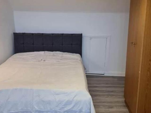 4 bedroom house to rent