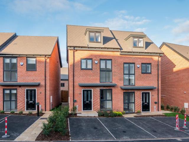 4 bedroom house to rent
